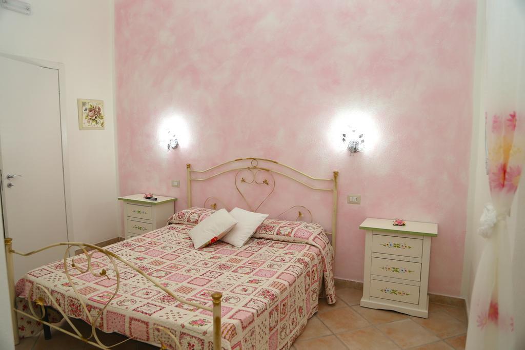 B&B Le Rose Олбия Стая снимка